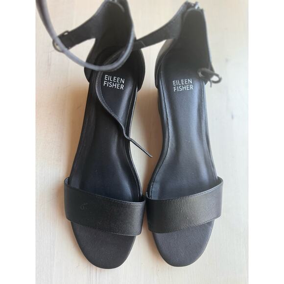 Eileen Fisher black Mara Wedge Sandal size 9.5 - Picture 2 of 11
